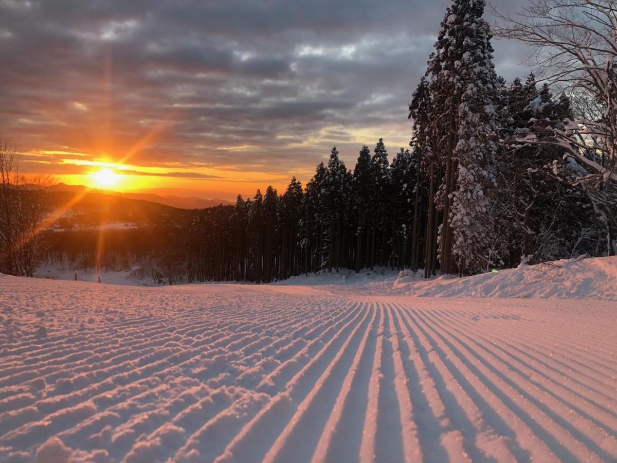 Mineyama Kogen Hotel Relaxia Kamikawa  Екстериор снимка